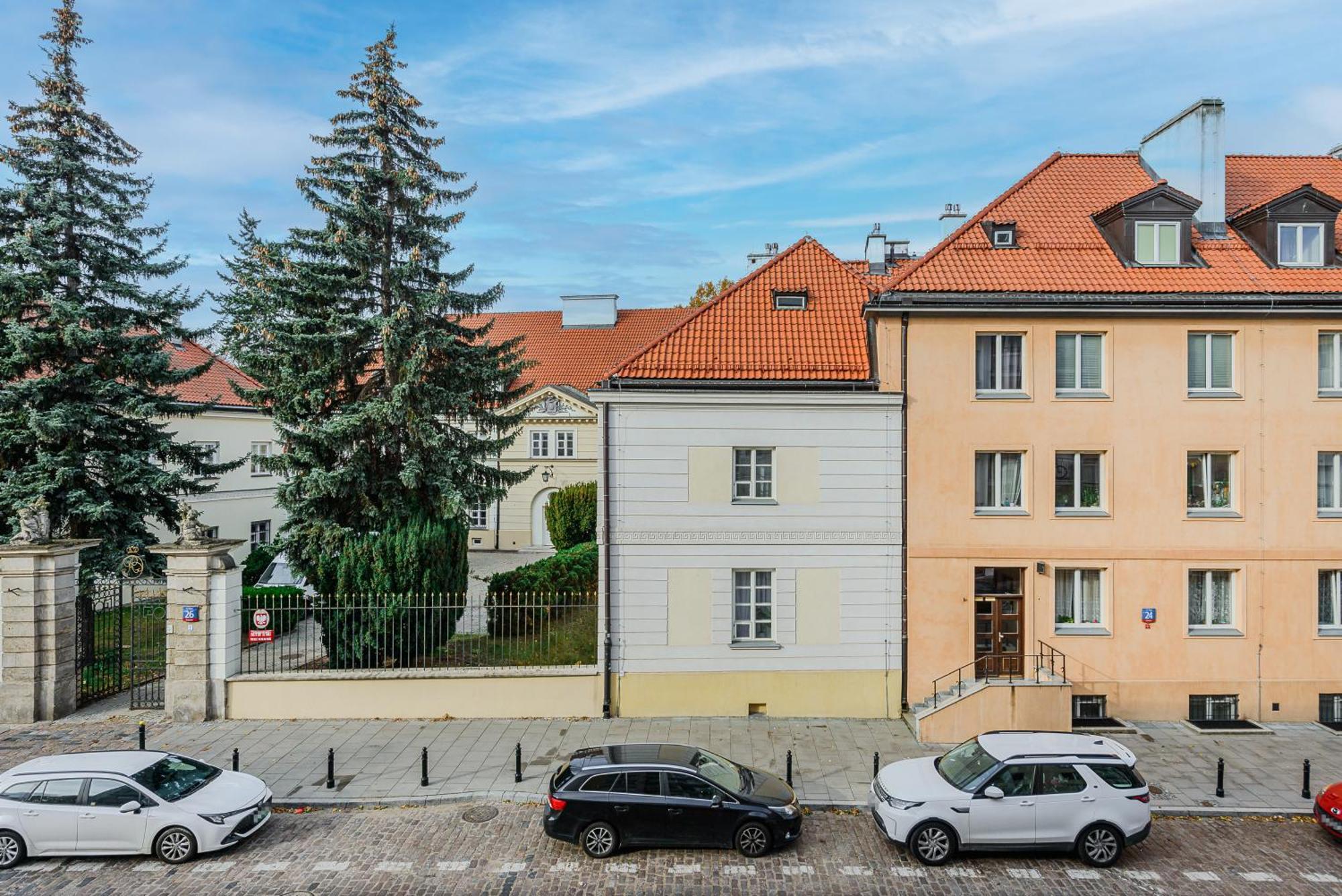 Cozy In Old Town Apartament